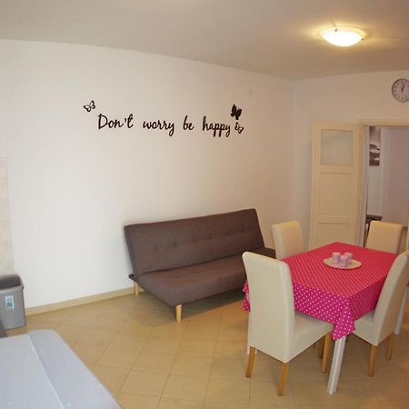Holiday Apartments In House Sanja Rakalj Habitación foto